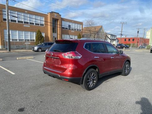 Used 2016 Nissan Rogue SL w/ SL Premium Package image 5
