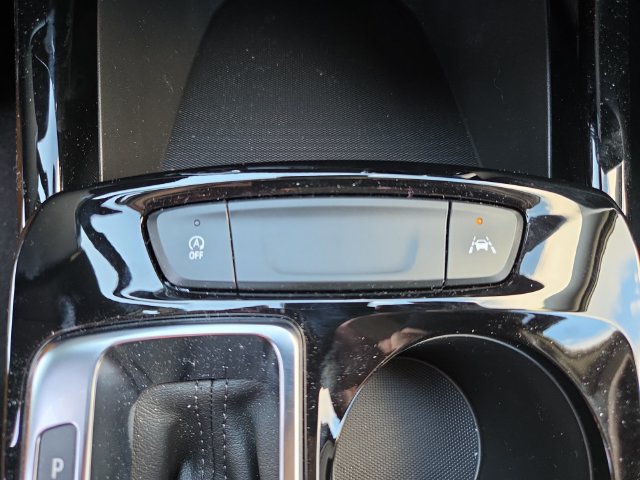 Used 2026 Chevrolet Trax LT w/ LT Convenience Package FWD image 23