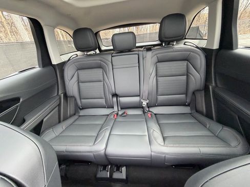 New 2026 Lincoln Nautilus Reserve w/ Jet Appearance Package image 37