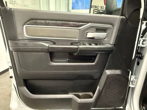Used 2023 RAM 2500 Big Horn w/ Level 1 Equipment Group image 21