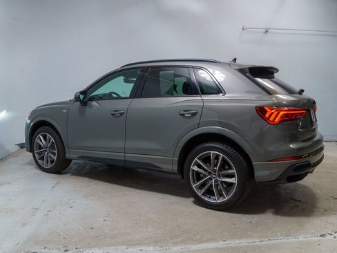 Used 2021 Audi Q3 2.0T Premium w/ Convenience Package AWD/4WD image 2