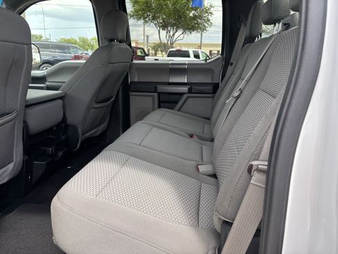Used 2018 Ford F150 XLT w/ Equipment Group 301A Mid RWD image 15