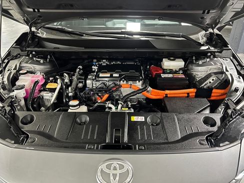 Certified 2025 Toyota bZ4X FWD image 46