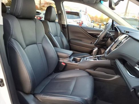 Certified 2022 Subaru Outback Limited w/ Popular Package #2 image 6