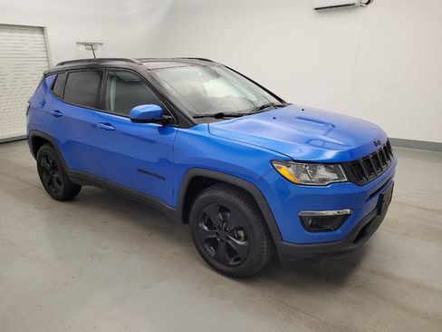 Used 2018 Jeep Compass Latitude AWD/4WD image 11
