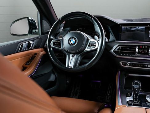 Used 2021 BMW X5 xDrive40i w/ M Sport Package image 20