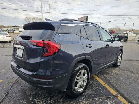 Used 2019 GMC Terrain SLE w/ Driver Convenience Package image 5