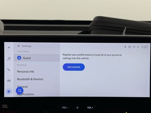 Used 2023 Toyota bZ4X Limited image 31