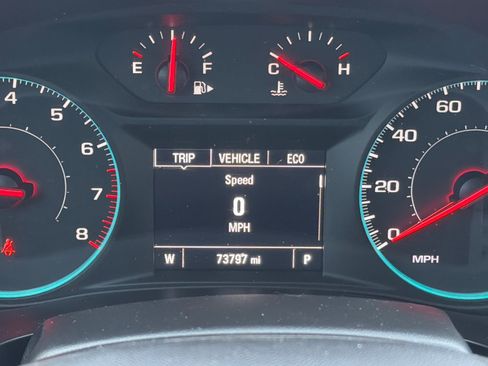 Used 2018 Chevrolet Malibu LT image 21