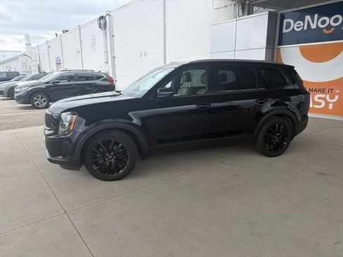 Used 2020 Kia Telluride SX AWD/4WD image 2