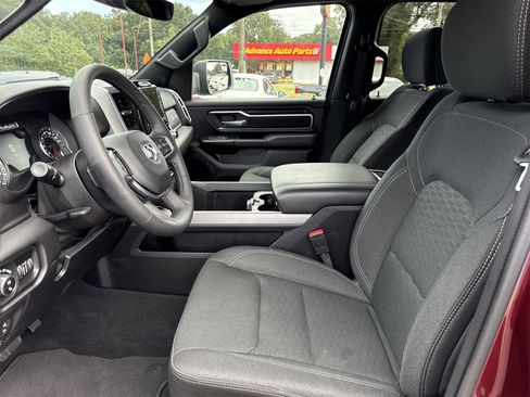 Used 2025 RAM 1500 Big Horn image 9