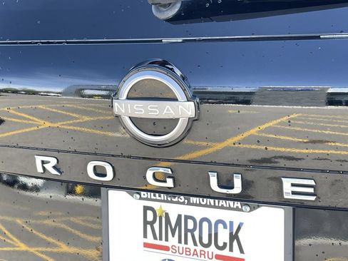 Used 2022 Nissan Rogue SV w/ SV Premium Package AWD/4WD image 7