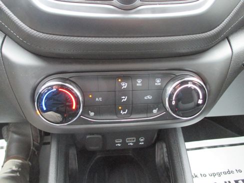 Used 2023 Chevrolet TrailBlazer LT image 17