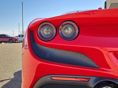 Used 2020 Ferrari F8 Tributo RWD image 14