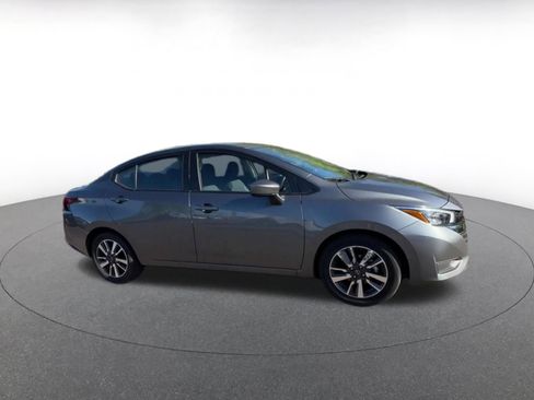 Used 2025 Nissan Versa SV FWD image 2