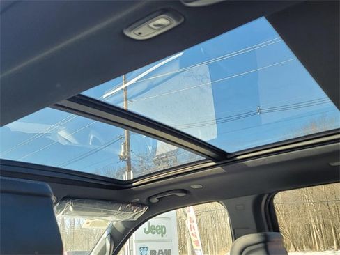 New 2026 Jeep Grand Wagoneer 4WD image 26