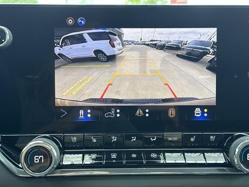 New 2026 Chevrolet Colorado Z71 w/ Technology Package AWD/4WD image 9