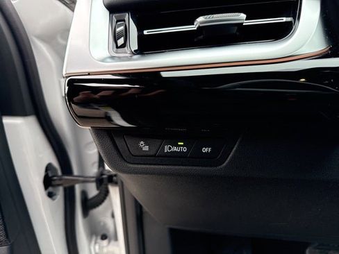 Used 2026 BMW X1 xDrive28i image 23