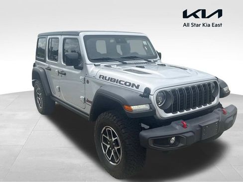 Used 2024 Jeep Wrangler Unlimited Rubicon image 1