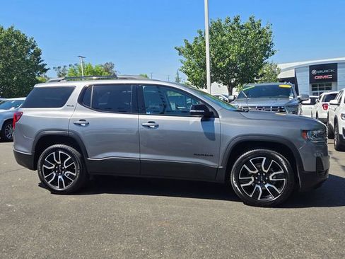 Used 2021 GMC Acadia SLE w/ Elevation Edition FWD image 3
