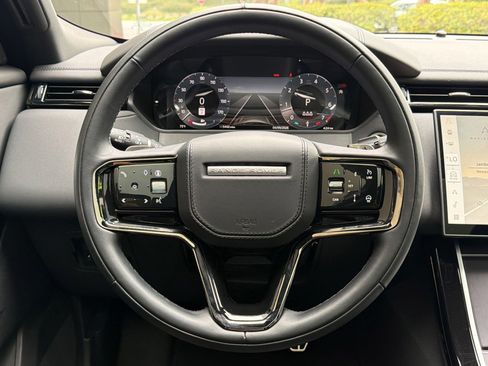 Used 2026 Land Rover Range Rover Velar Dynamic SE image 18