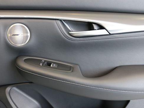 Certified 2025 INFINITI QX55 Essential image 36