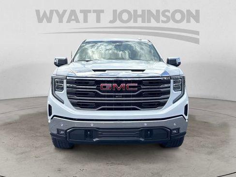 New 2026 GMC Sierra 1500 SLT AWD/4WD image 8
