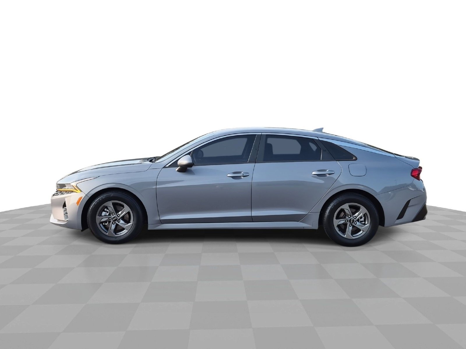 Used 2021 Kia K5 LXS FWD image 5