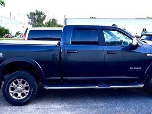 Used 2019 RAM 2500 Laramie AWD/4WD image 5