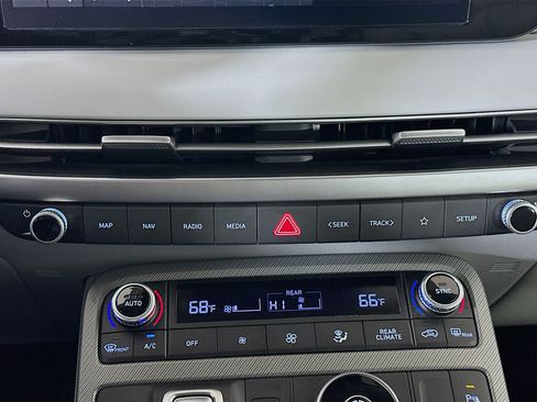 Used 2025 Hyundai Palisade SEL image 24