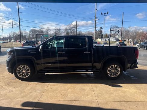 Used 2023 GMC Sierra 1500 Denali image 7