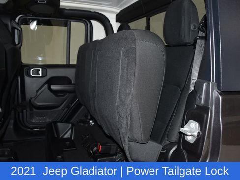 Used 2021 Jeep Gladiator Sport image 30
