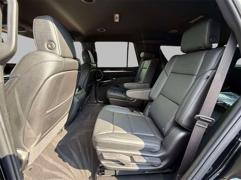 Used 2026 Cadillac Escalade 4WD w/ LPO, Floor Liner Package image 19