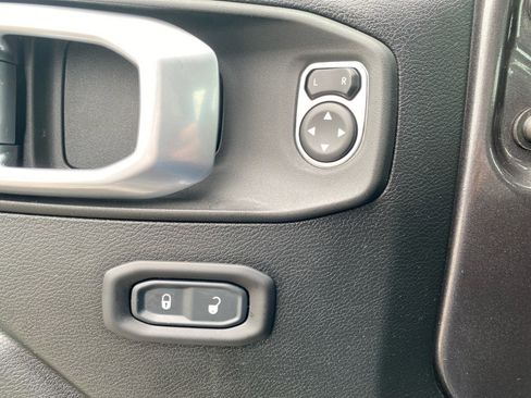 Used 2021 Jeep Wrangler Unlimited Sport AWD/4WD image 29