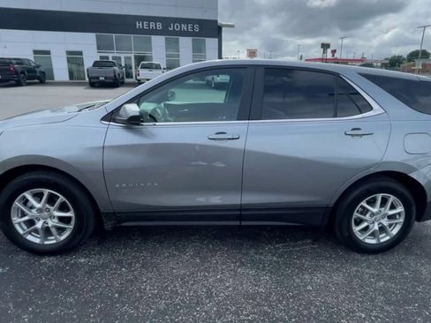 Used 2024 Chevrolet Equinox LT w/ LPO, Floor Liner Package FWD image 6
