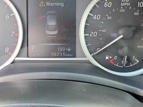 Certified 2018 Nissan Sentra SV FWD image 25