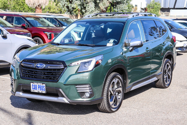 Used 2024 Subaru Forester Touring AWD/4WD image 4