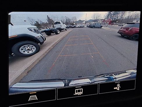 Used 2022 GMC Sierra 1500 AT4 w/ AT4 Premium Package image 20