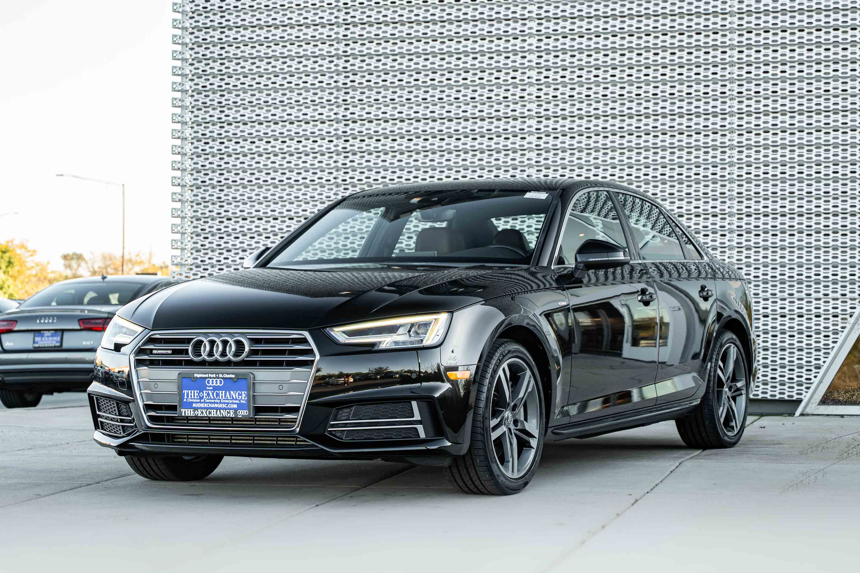 Used 2018 Audi A4 2.0T Premium Plus w/ Premium Plus Package AWD/4WD image 7