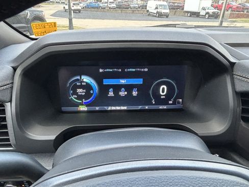 New 2023 Ford F150 Lightning Lariat image 34