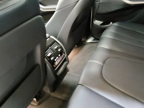 Used 2022 BMW X5 xDrive40i w/ Premium Essential Package AWD/4WD image 32