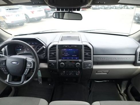 Used 2021 Ford F250 XL w/ STX Appearance Package AWD/4WD image 7
