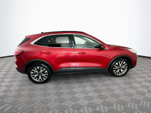 Certified 2020 Ford Escape Titanium AWD/4WD image 14