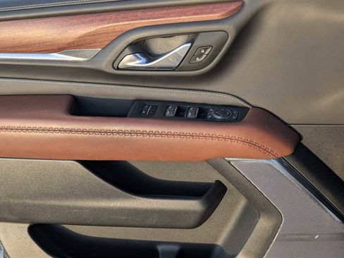 Used 2024 GMC Yukon XL Denali Ultimate image 23