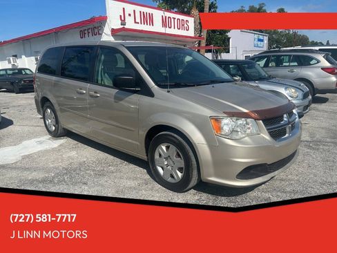Used 2012 Dodge Grand Caravan SE FWD image 1
