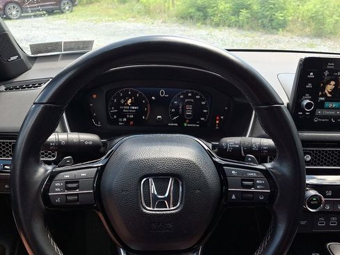 Used 2024 Honda Civic Sport Touring image 21