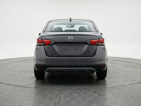 Used 2025 Nissan Versa SV image 7