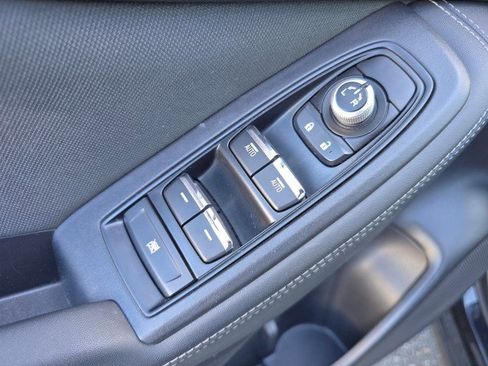 Used 2019 Subaru Forester Premium image 25