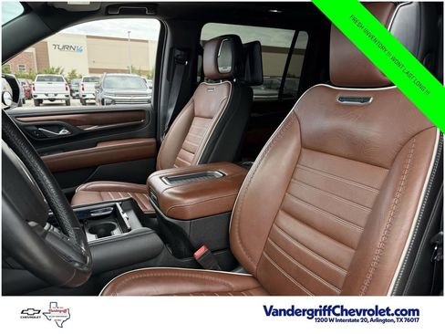 Used 2023 GMC Yukon XL Denali Ultimate AWD/4WD image 18