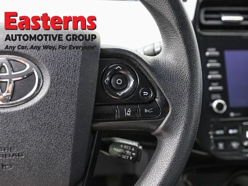 Used 2022 Toyota Prius LE FWD image 15